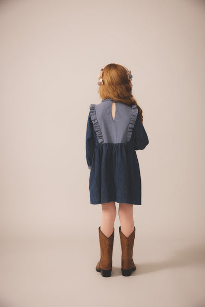 LOOK_06_0062_9e77b2b2-47d3-