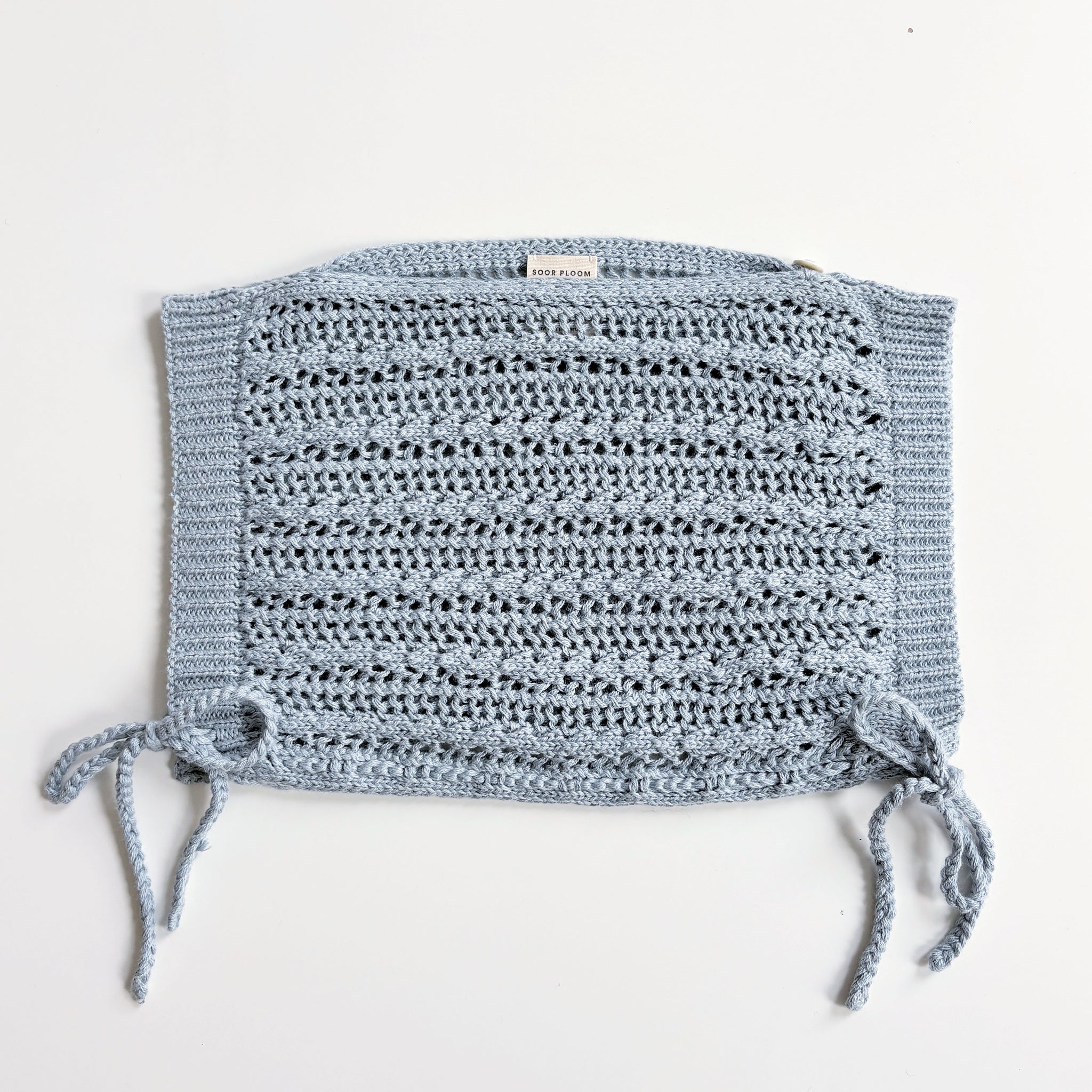 Laila Smock, Azul, OS