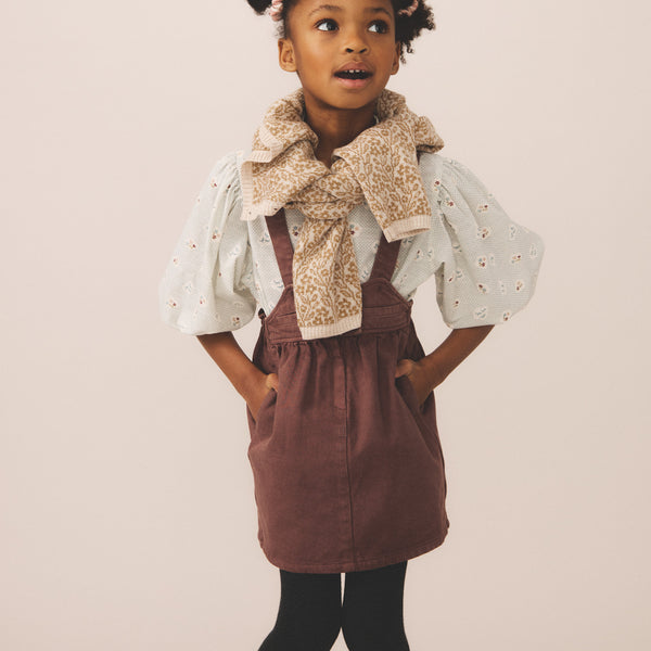 Minnie Pinafore, Prune