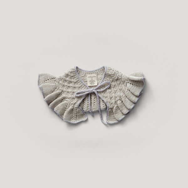 Frill Collar