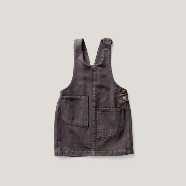 Delia Pinafore, Dusk
