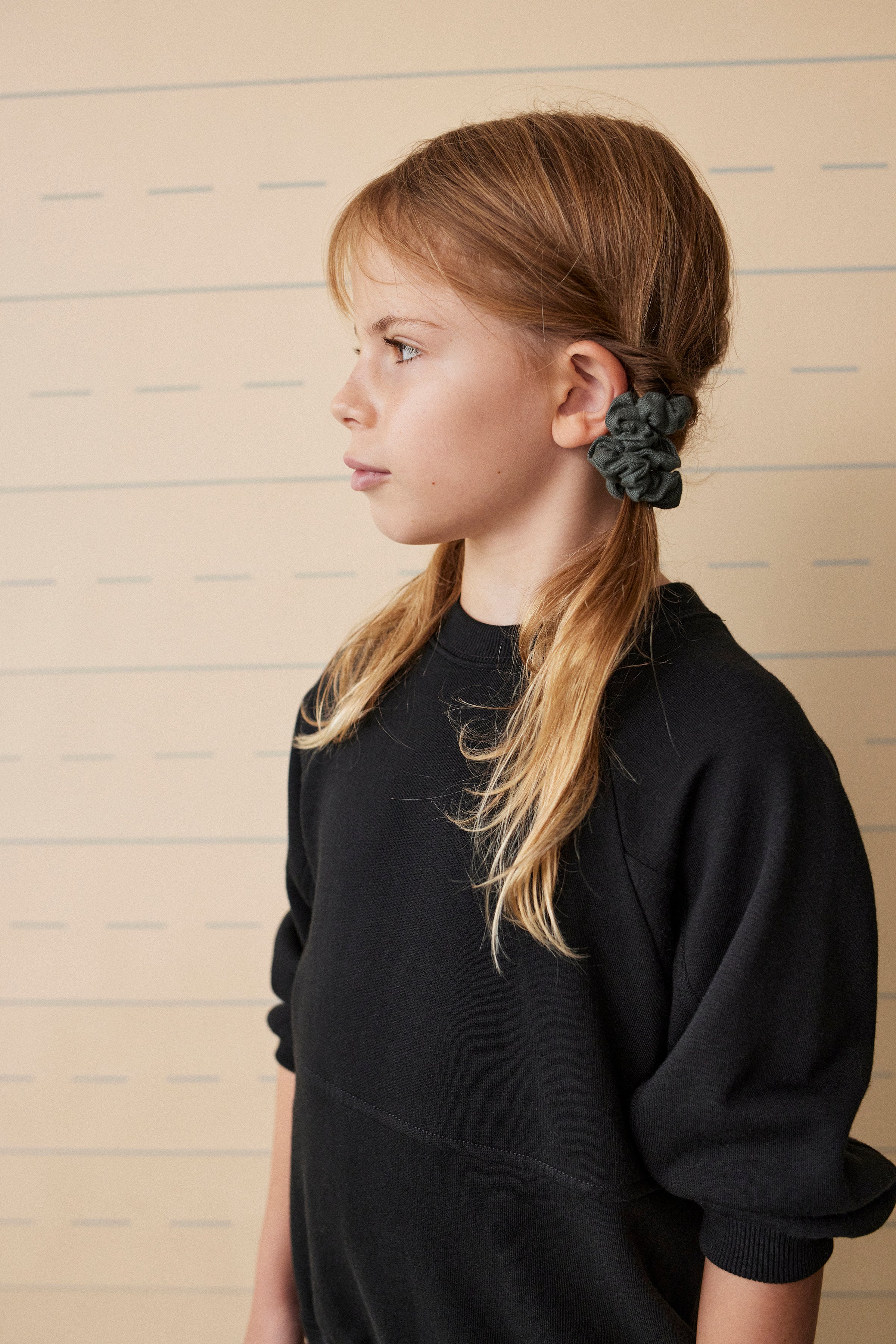 Oversized Sweatshirt, Black – Soor Ploom