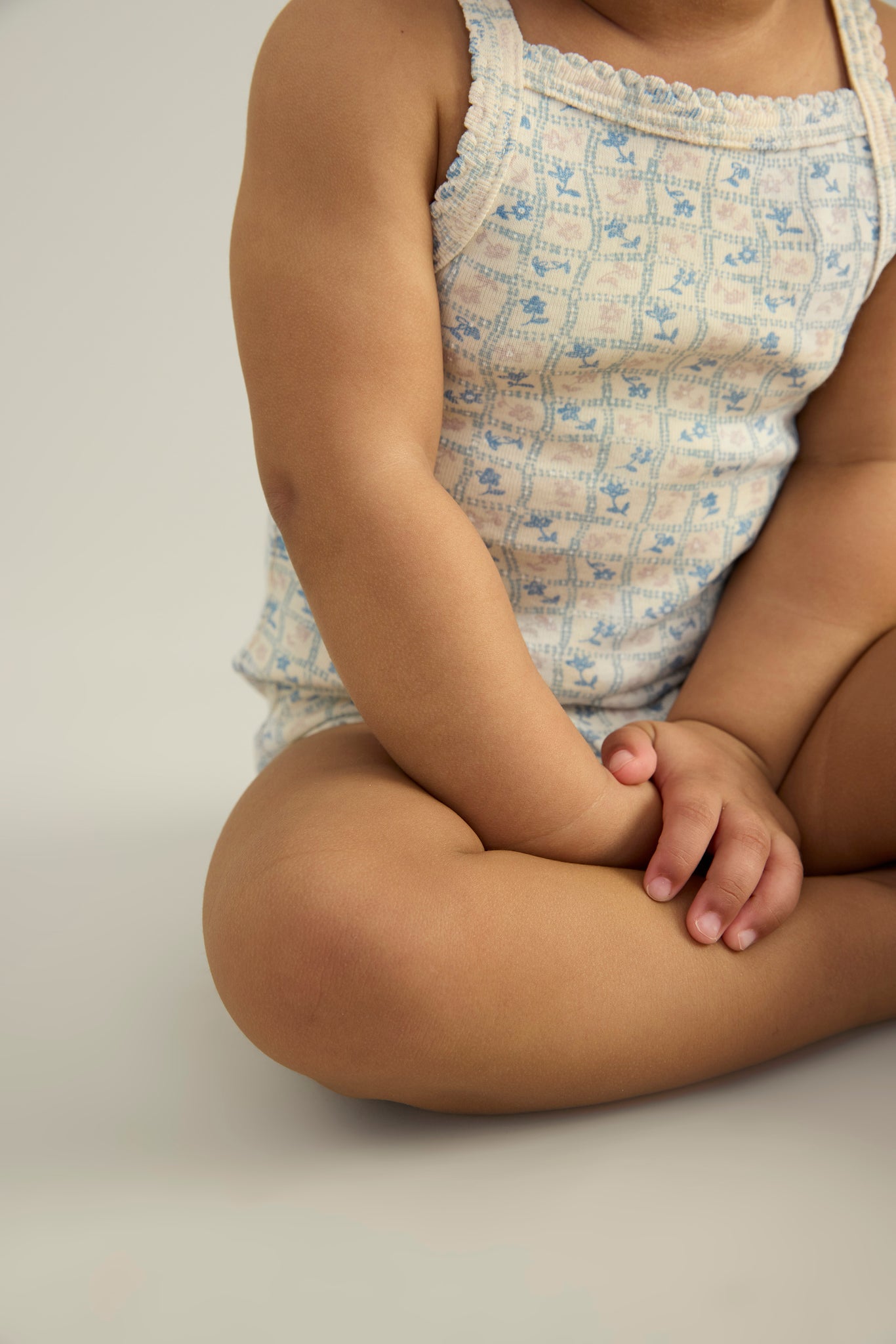 Flower Press Print, Azul / Seashell Pointelle