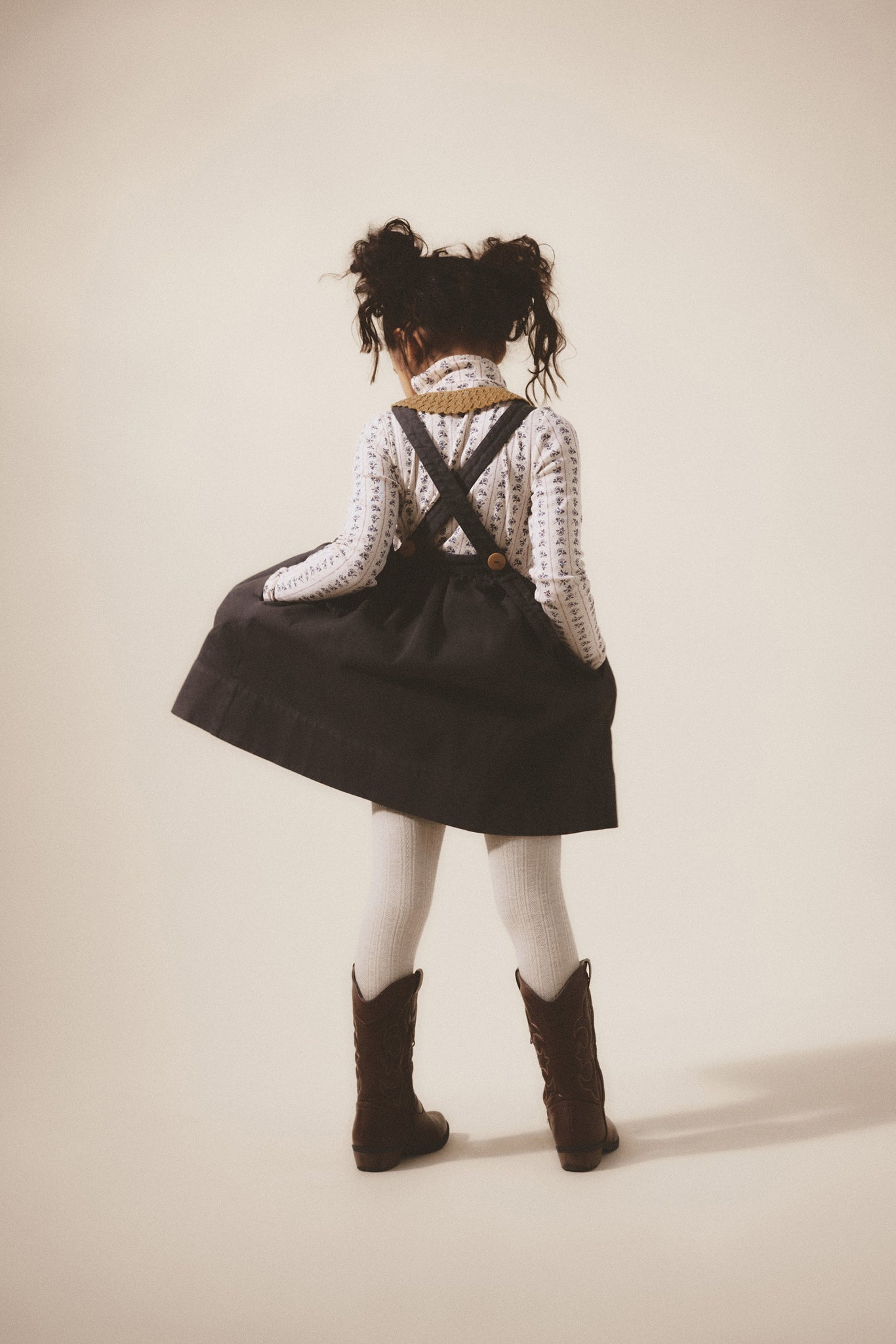 Eloise Pinafore, Licorice