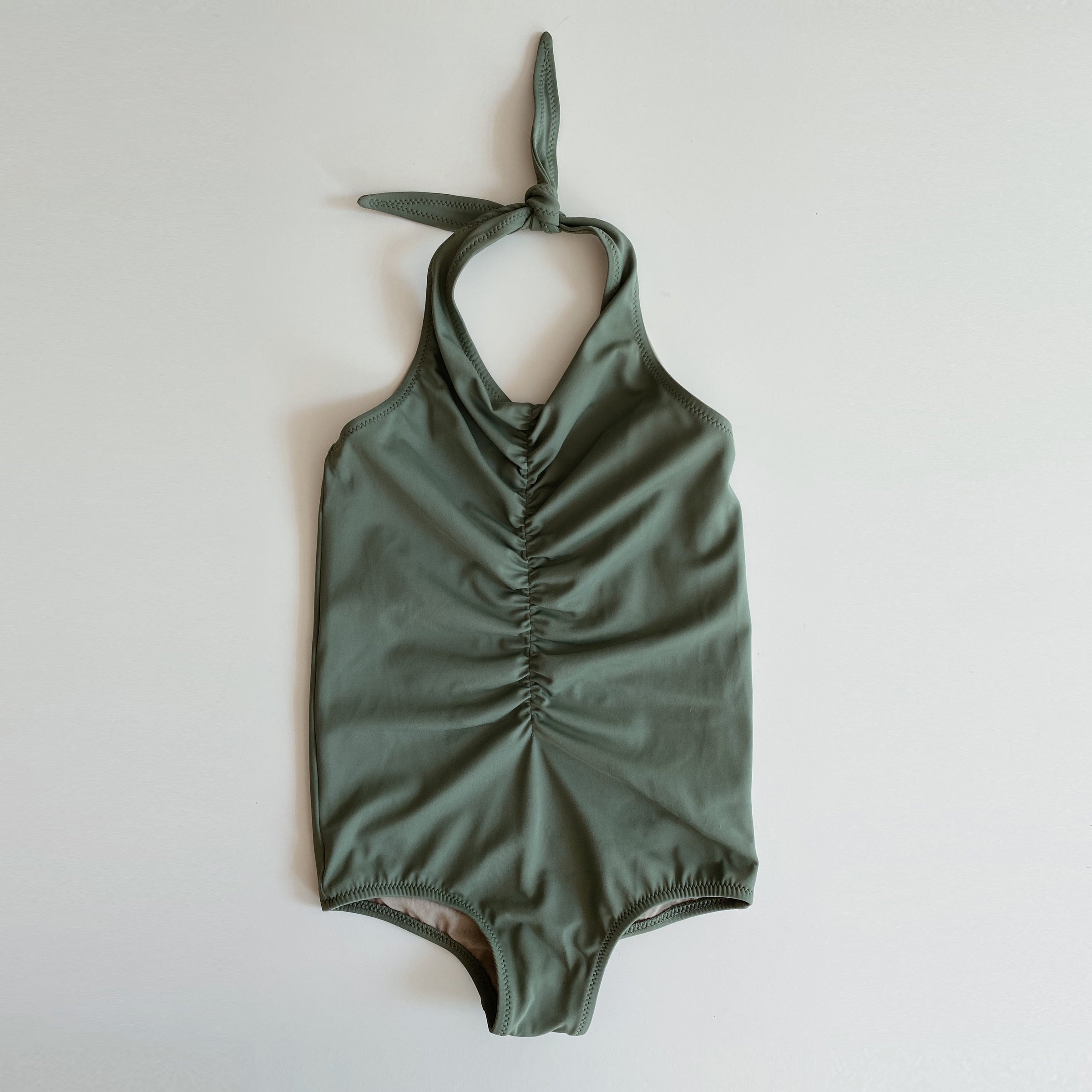 Uma One piece, Lagoon – Soor Ploom